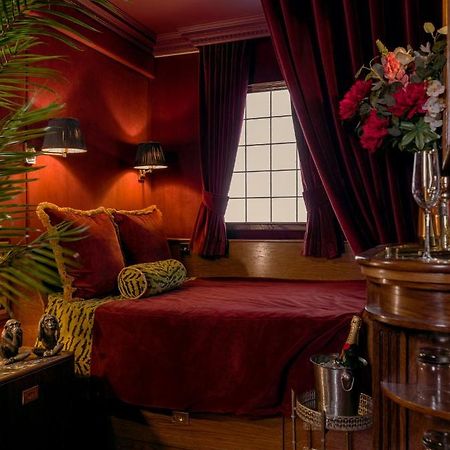Hotel House Of Gods Royal Mile à Édimbourg Extérieur photo